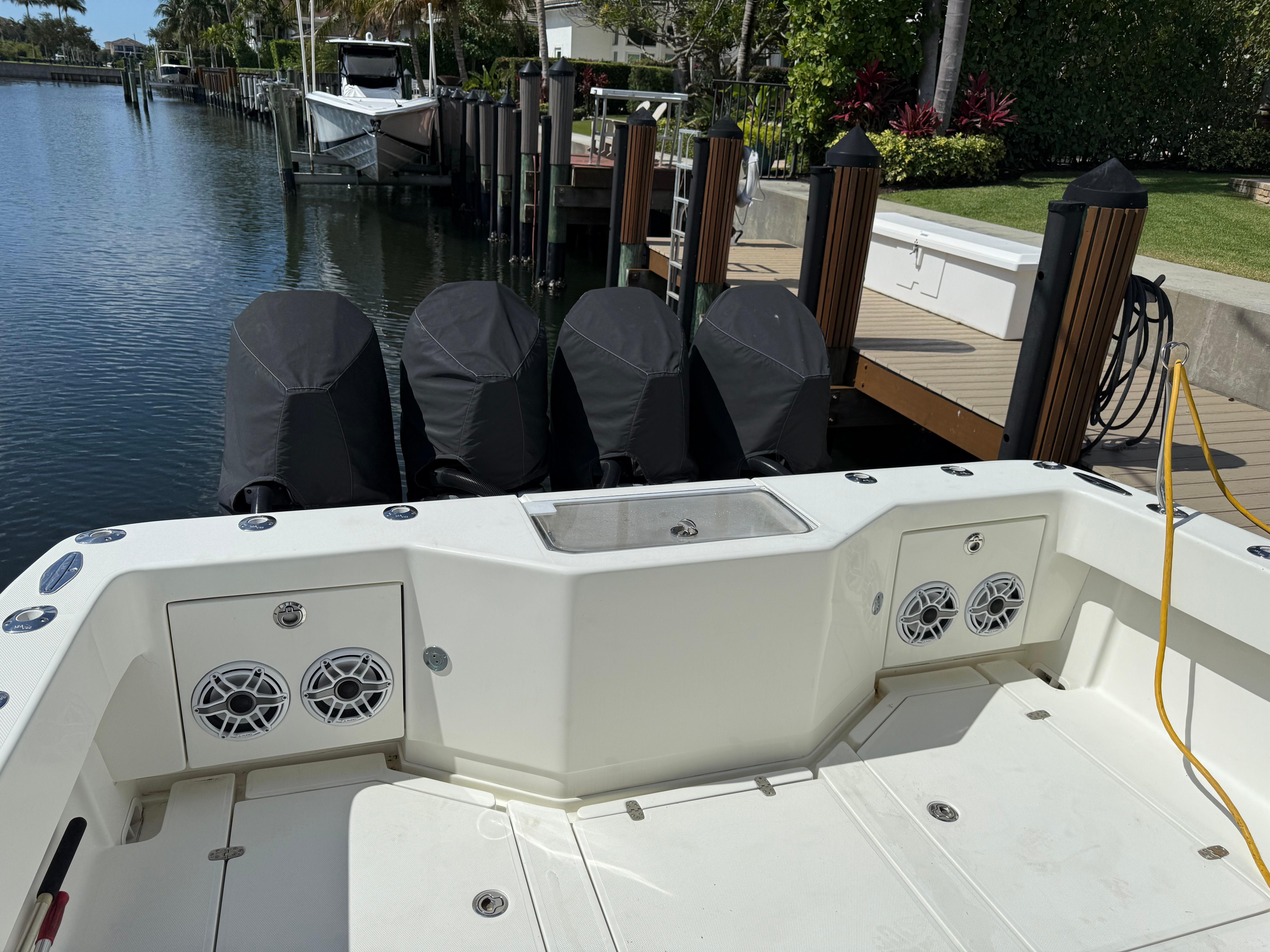 2018-seavee-390z-power-9820804-20250530064438590-1_XLARGE