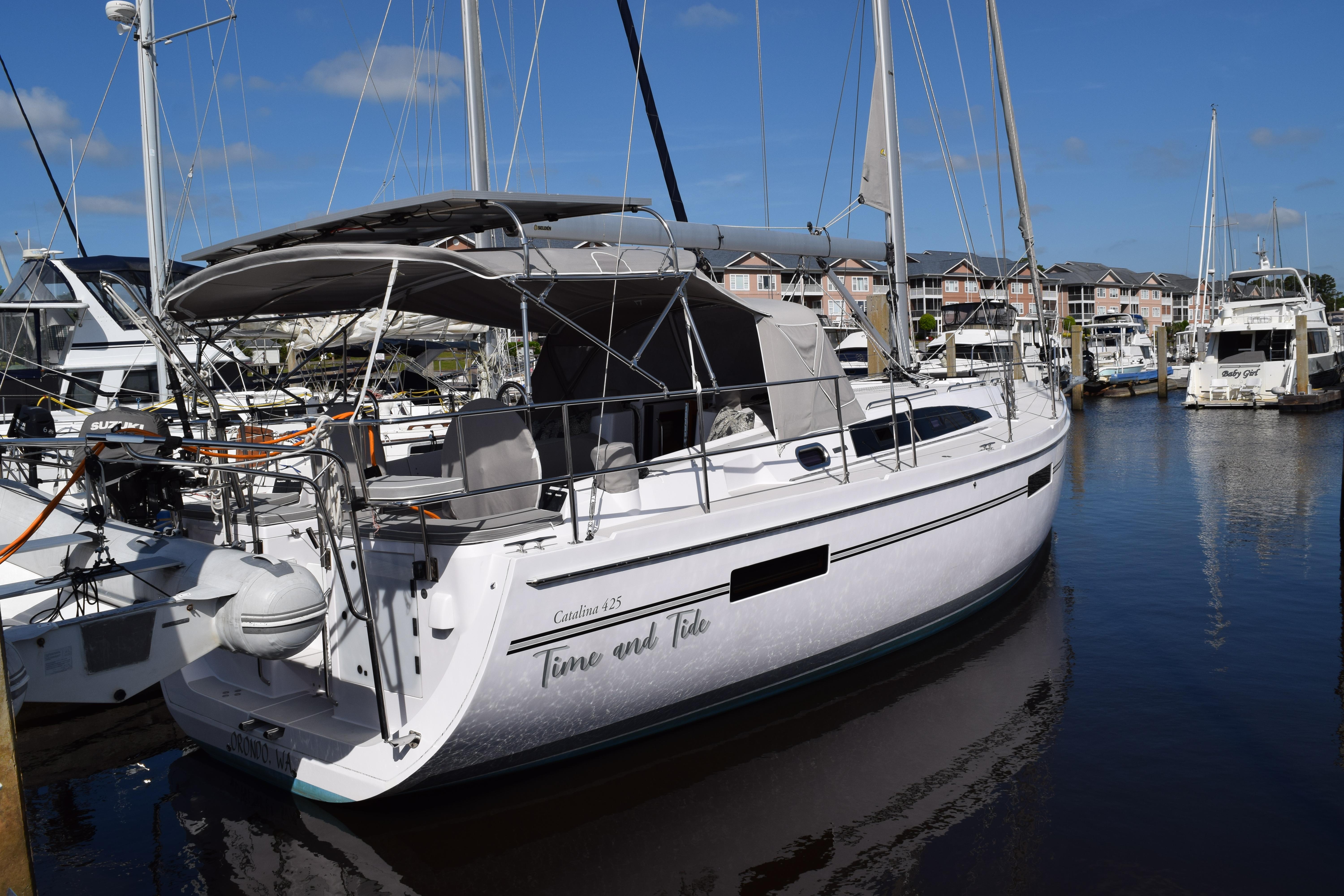 Photo of 2020 Catalina 43'