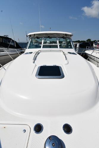 35' Tiara Yachts, Listing Number 100917430, - Photo No. 6