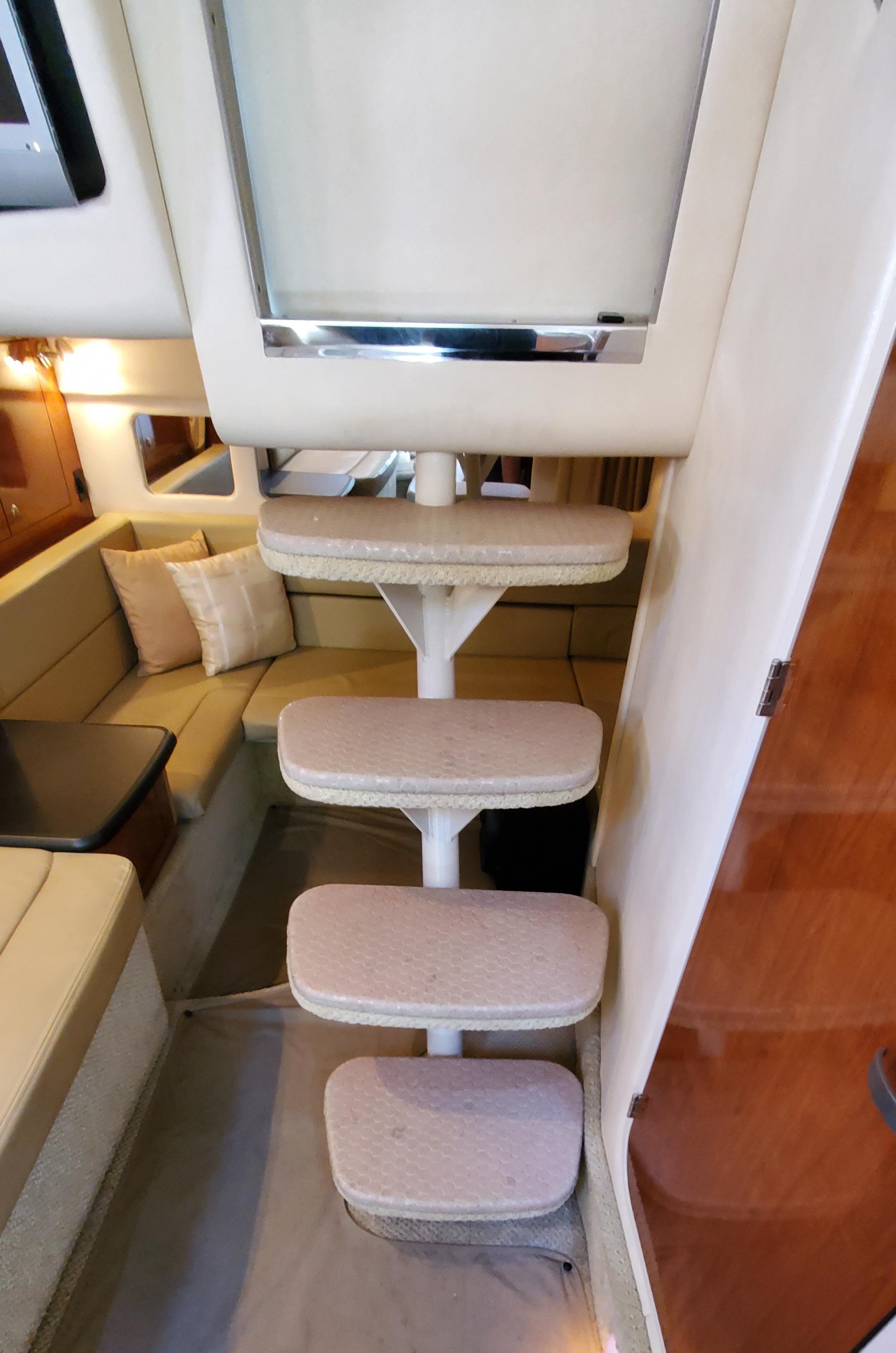 2007-sea-ray-310-sundancer-power-9790847-20250512130057049-1_XLARGE