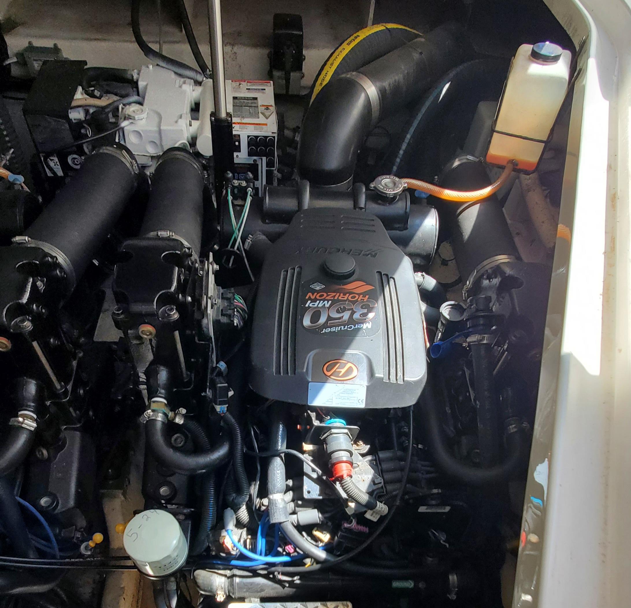 2007-sea-ray-310-sundancer-power-9790847-20250512131916043-1_XLARGE
