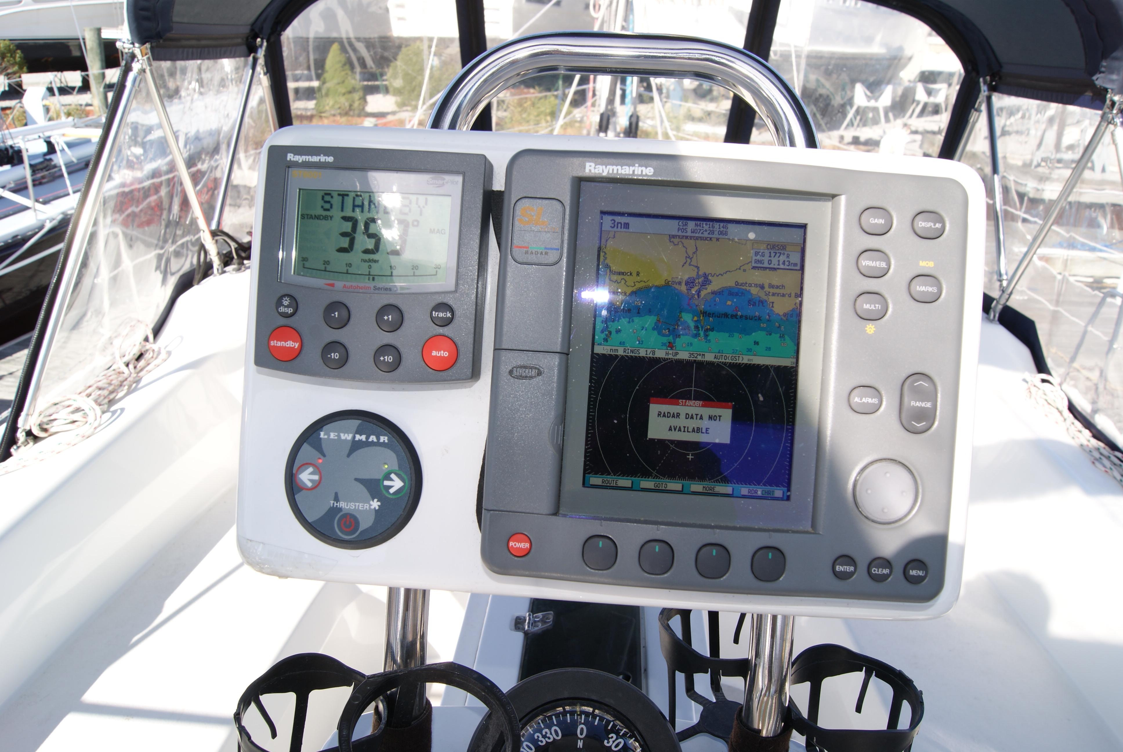 GPS/Autopilot/ Bow thruster