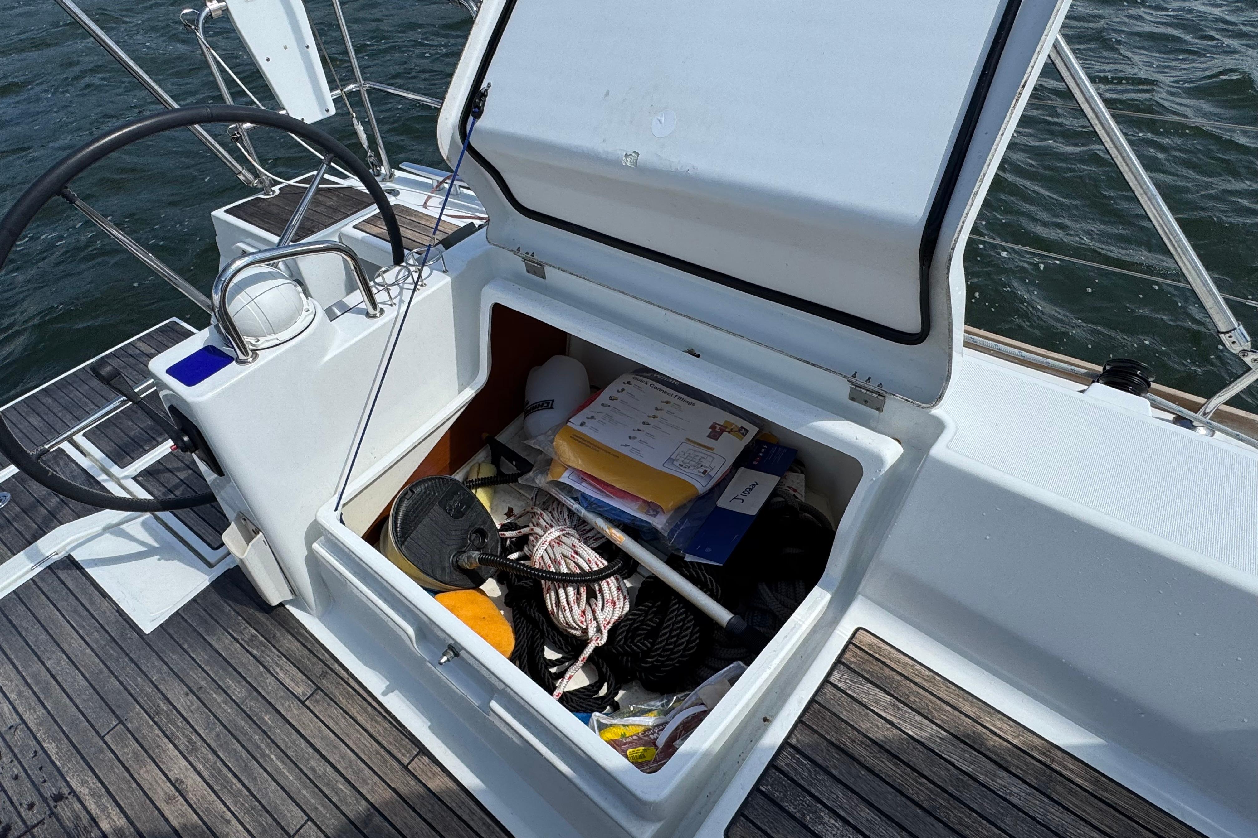 Yacht Photos Pics