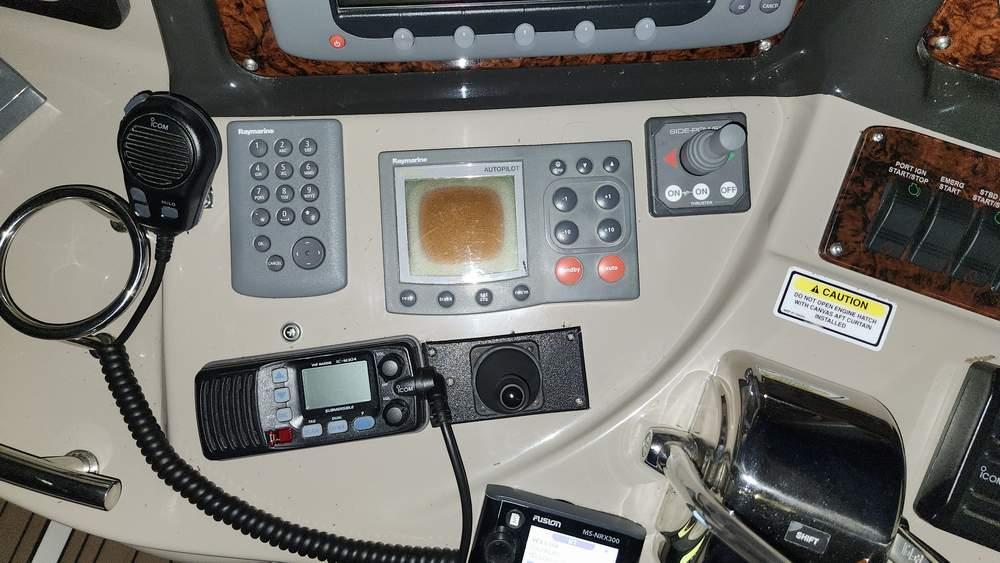 2004-sea-ray-420-sundancer-power-9500856-20240809121742974-1_XLARGE