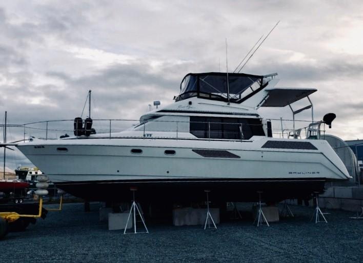 Bayliner 4387