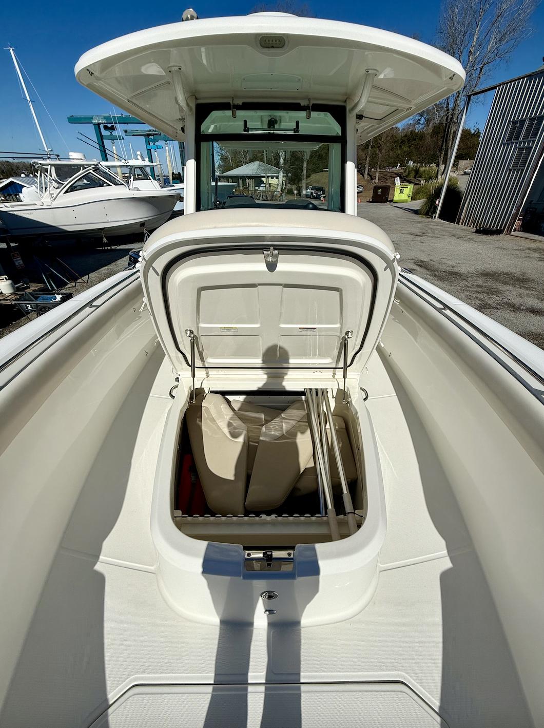 2019 Boston Whaler 330 Outrage