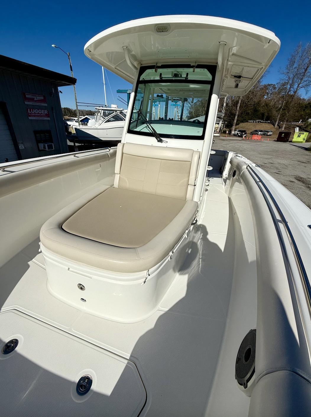 2019 Boston Whaler 330 Outrage