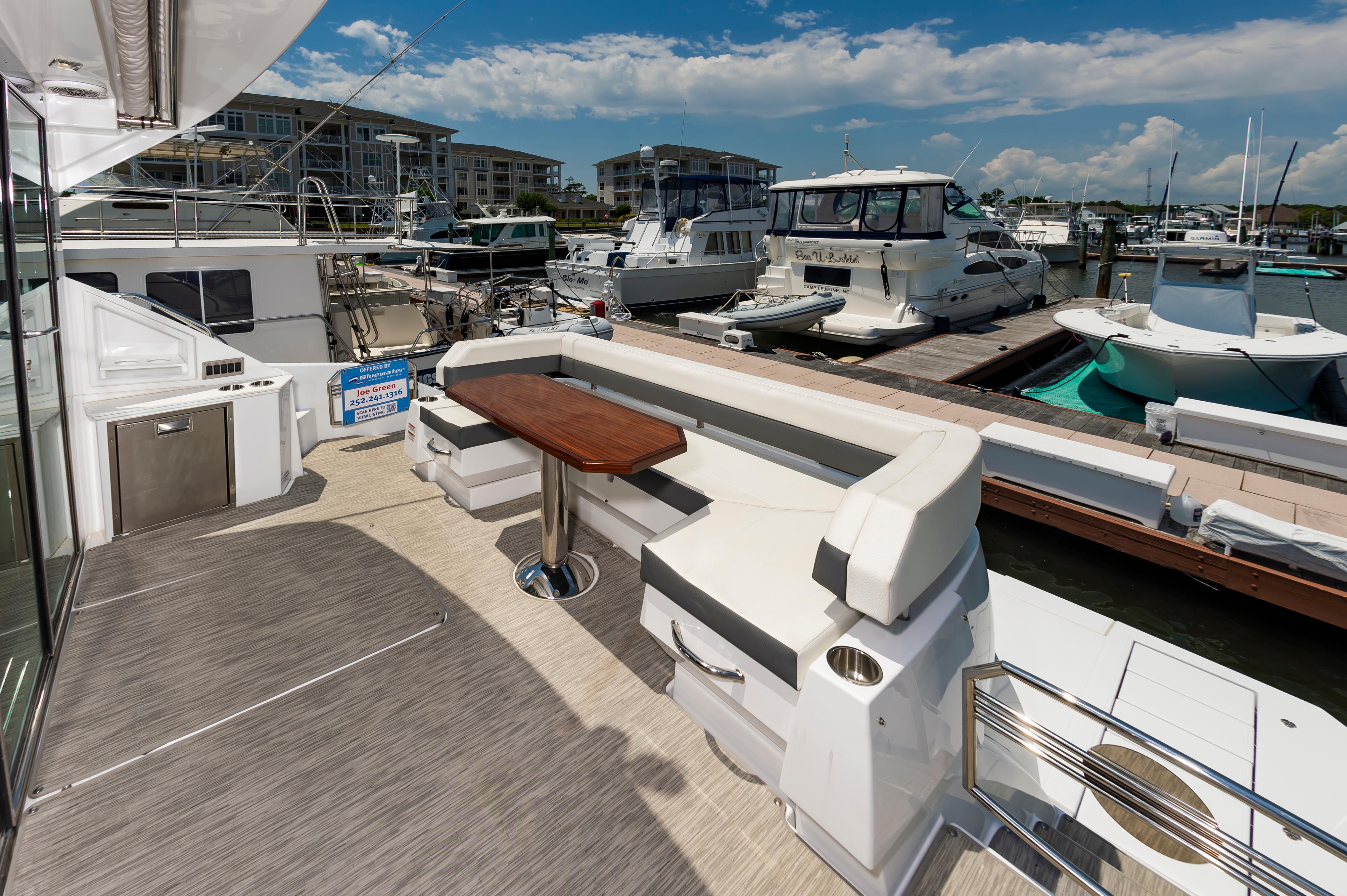 2021-cruisers-yachts-50-cantius-power-9750858-978482169-0-190520250855-10