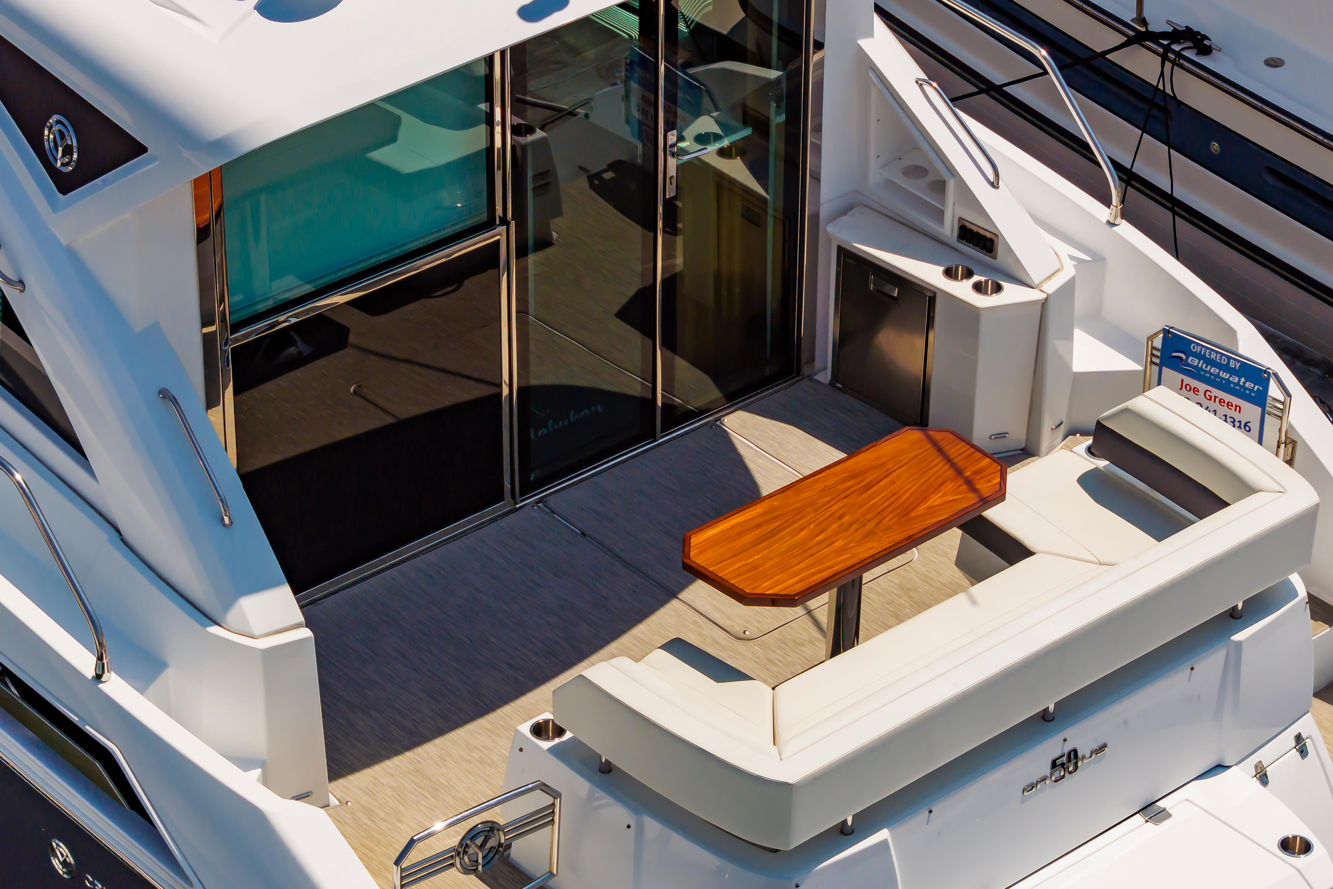 2021-cruisers-yachts-50-cantius-power-9750858-978482436-0-190520250906-6