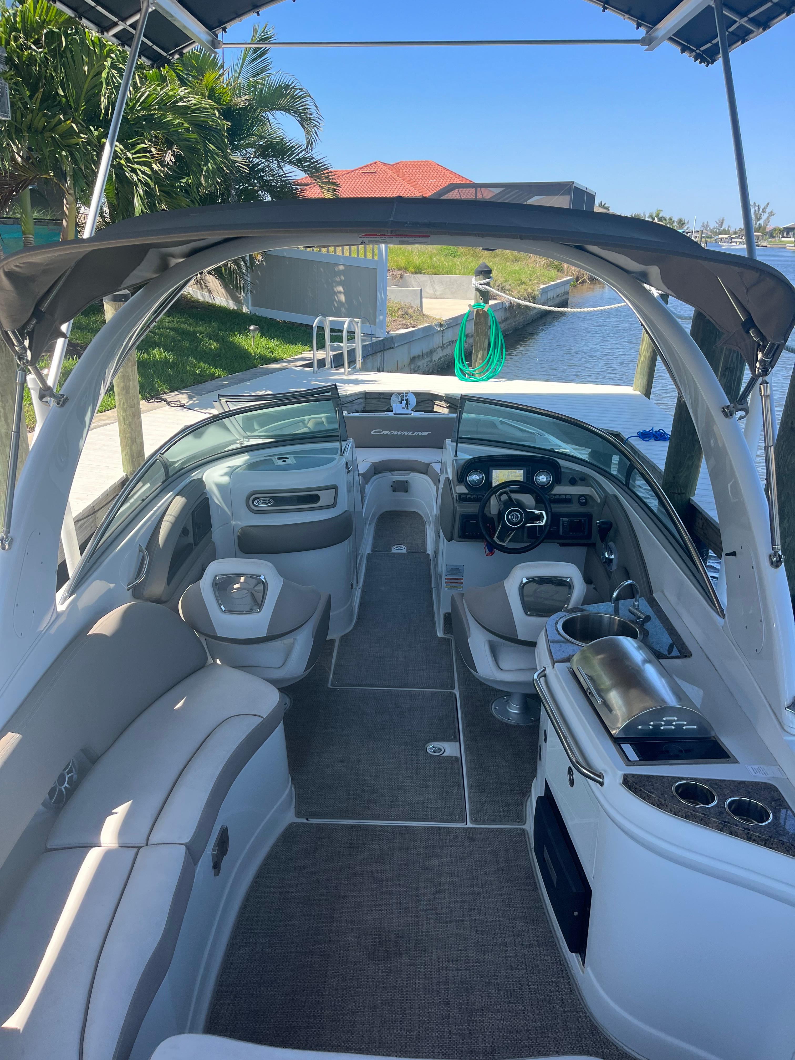 2020-crownline-280-xss-power-9790863-20250512112522870-1_XLARGE