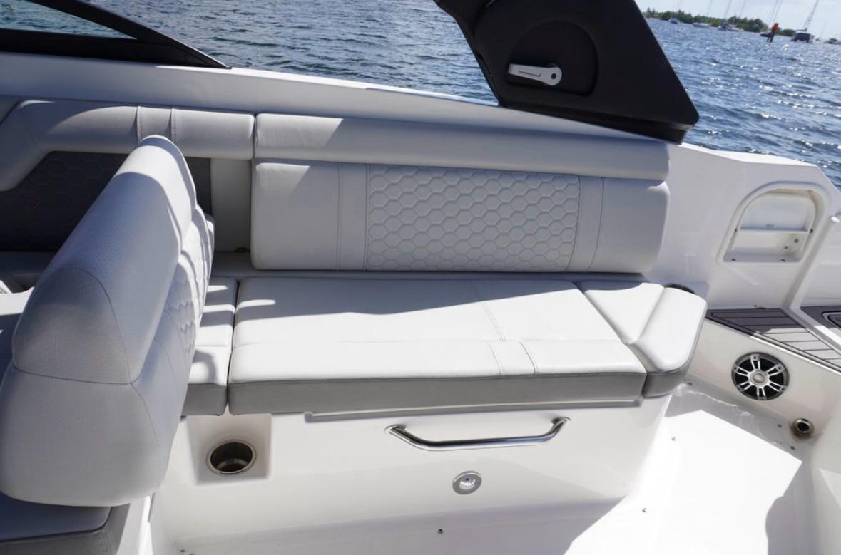 2022-sea-ray-sdx-270-outboard-power-9800870-20250520075147252-1_XLARGE