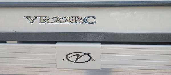 2021 Veranda boat for sale, model of the boat is VR22RC Deluxe Tri-Toon Package & Image # 21 of 34