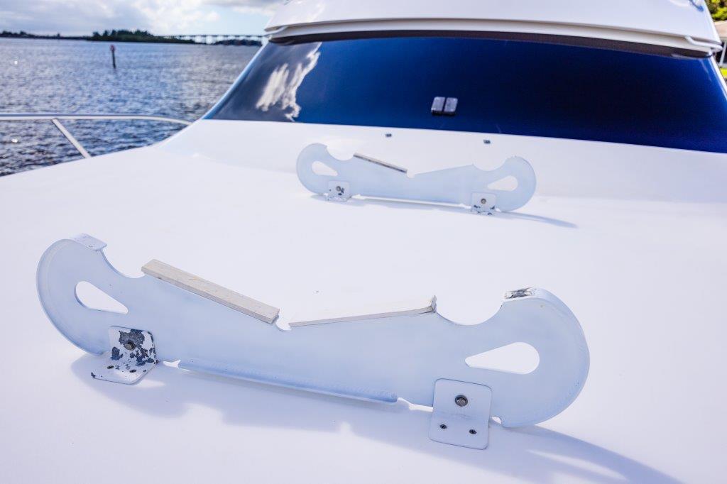 Viking 54 Blue Eyes - Bow