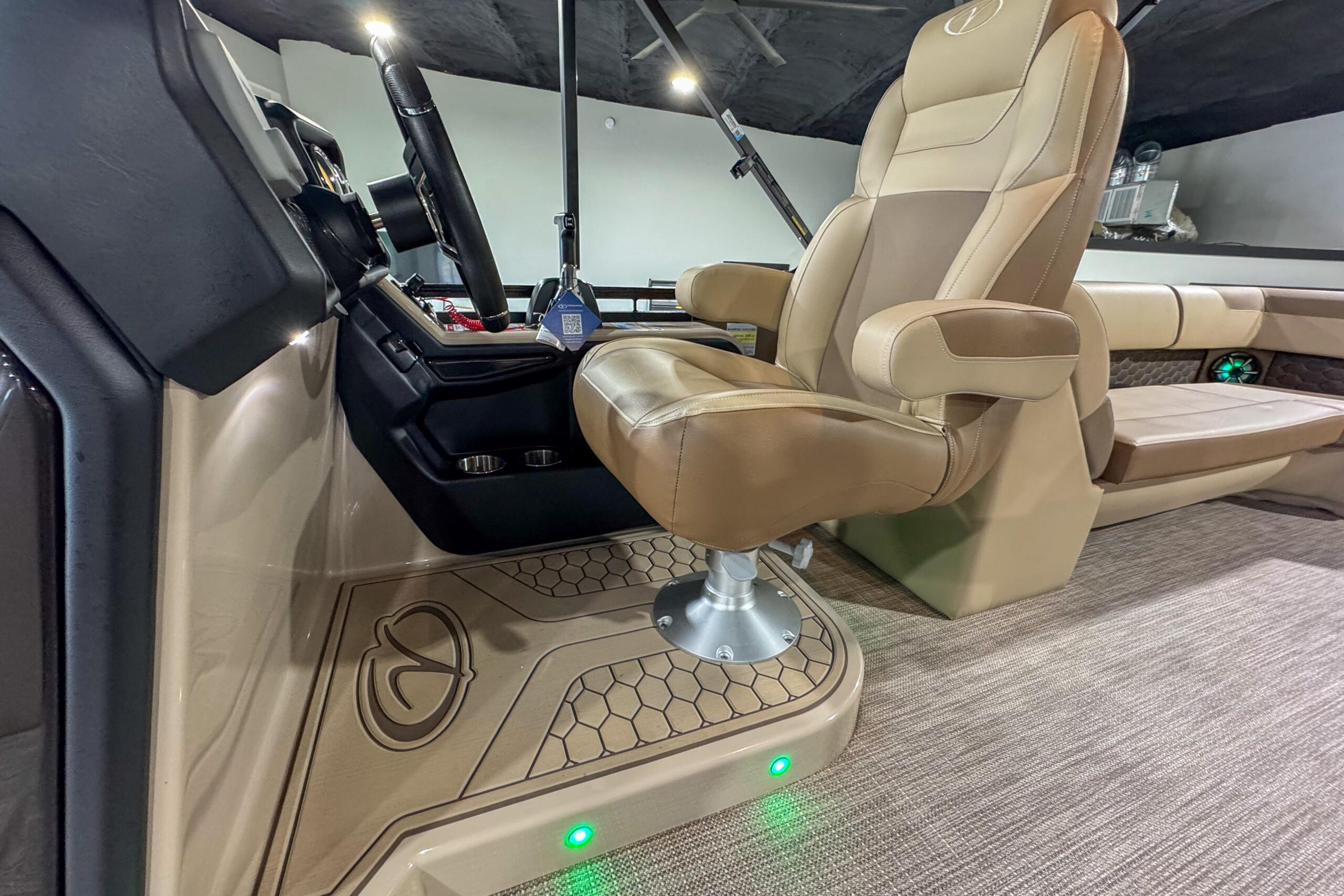 2026 Veranda Relax VR265RC / Yamaha 250 - Image 12