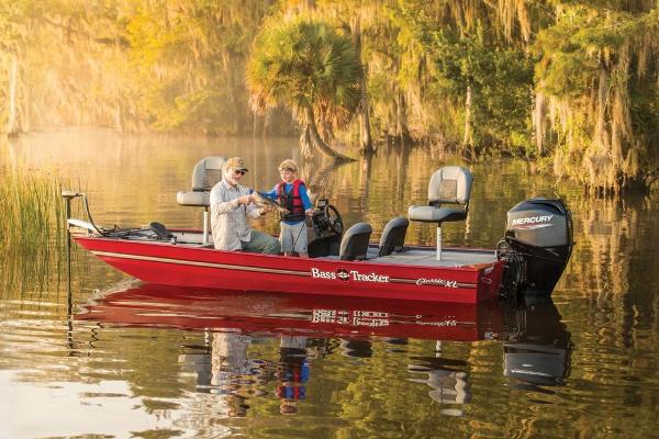 2020 Tracker Boats boat for sale, model of the boat is Bass Tracker Classic XL & Image # 8 of 44