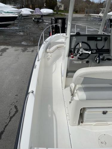 21' Boston Whaler, Listing Number 100915819, - Photo No. 17
