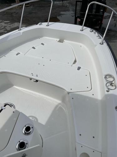 21' Boston Whaler, Listing Number 100915819, - Photo No. 12
