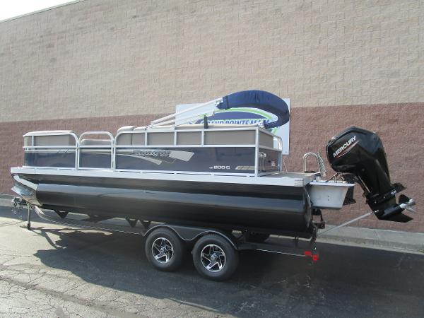 2021 Ranger Boats boat for sale, model of the boat is Reata 200C & Image # 3 of 23
