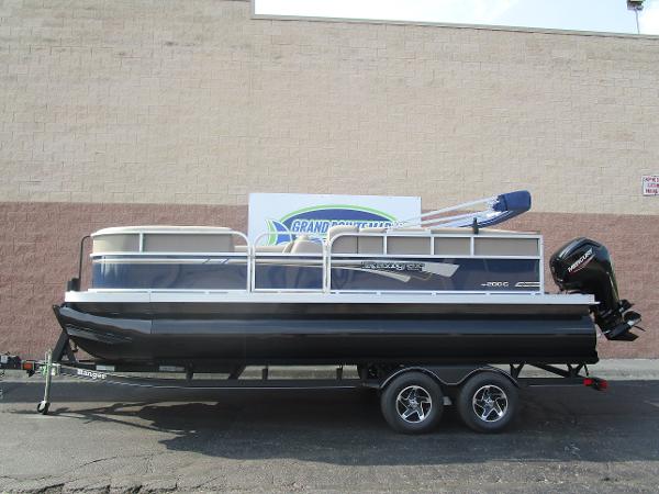 2021 Ranger Boats boat for sale, model of the boat is Reata 200C & Image # 21 of 23