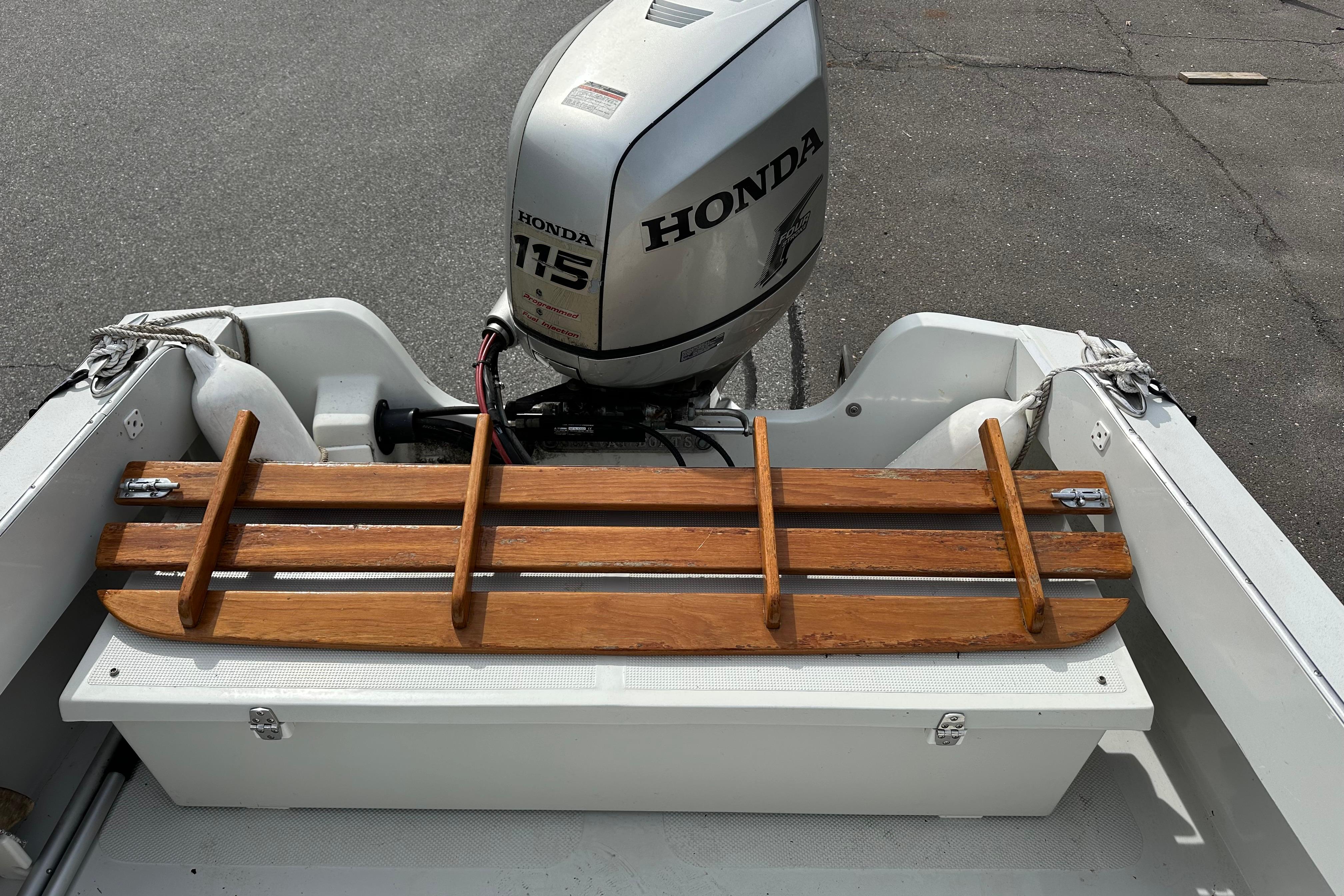 2012 Seaway 21 Seafarer Cuddy-15