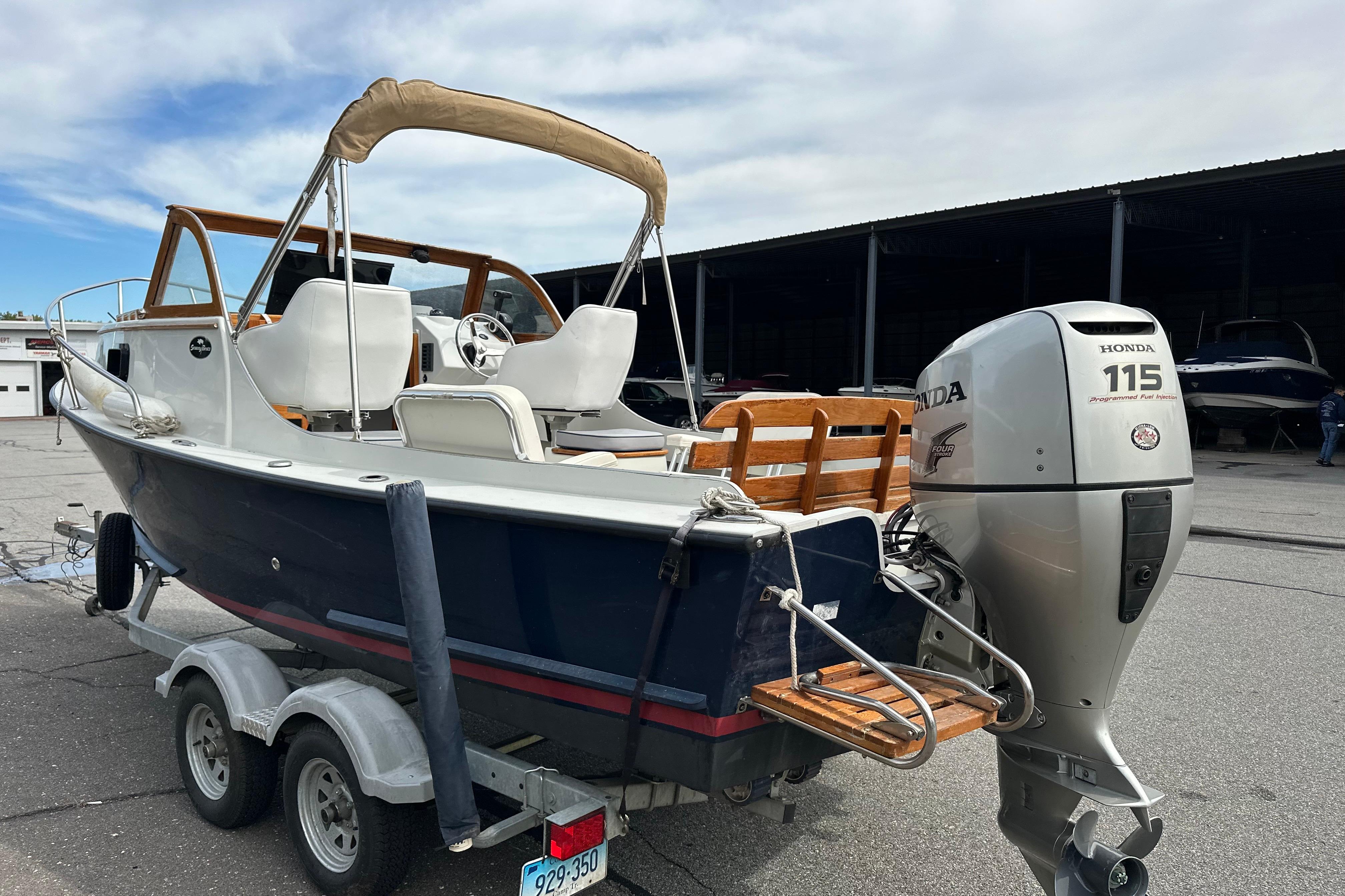 2012 Seaway 21 Seafarer Cuddy-9