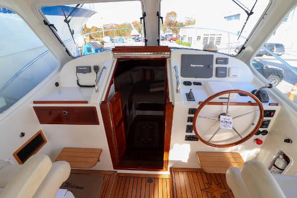 34' MJM Yachts, Listing Number 100880976, - Photo No. 10
