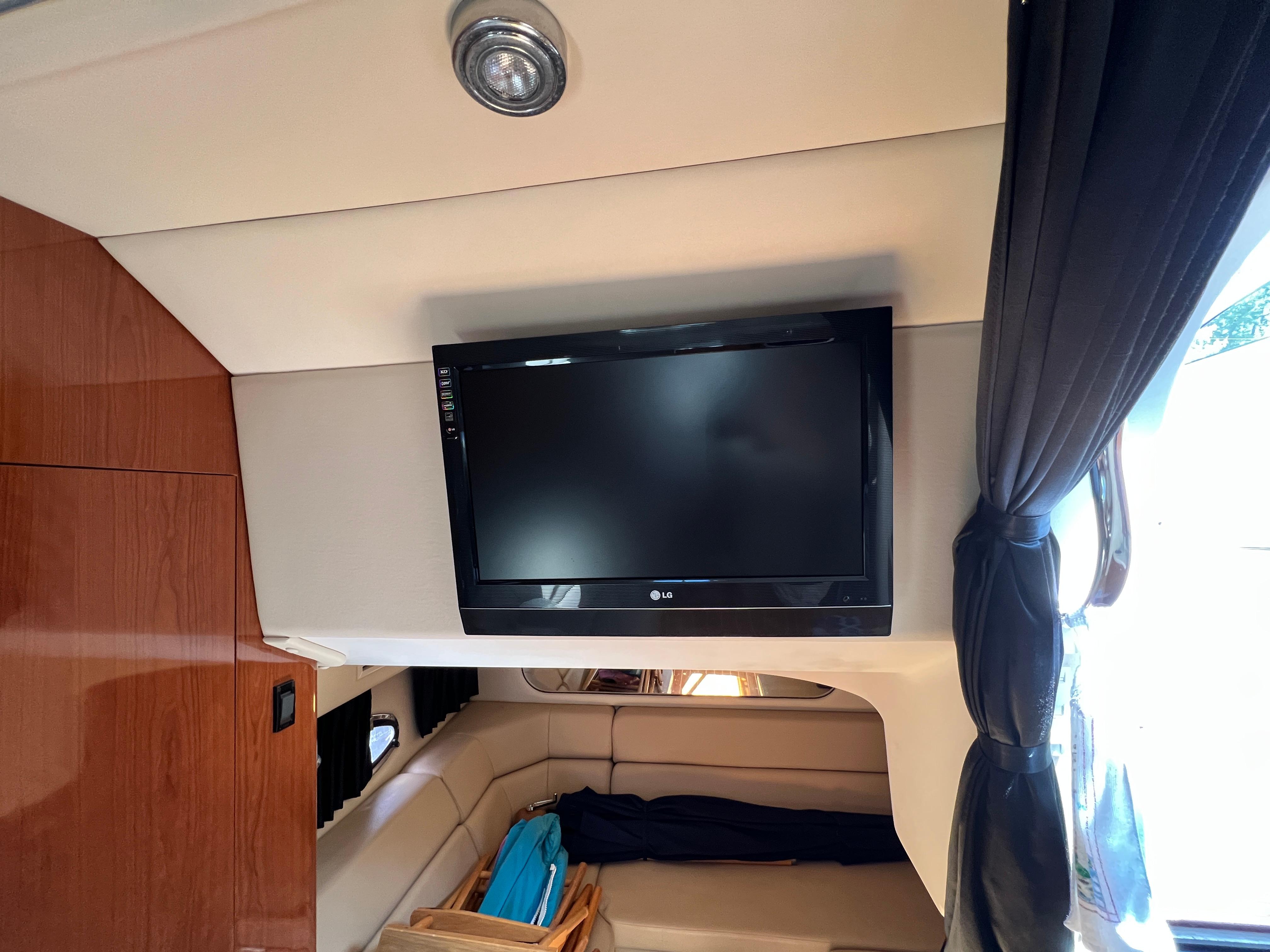 TRAVELING T Yacht Brokers Of Annapolis TRAVELING T Yacht Brokers Of Annapolis