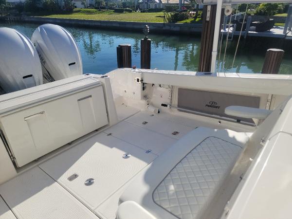 37' Pursuit, Listing Number 100917368, - Photo No. 5