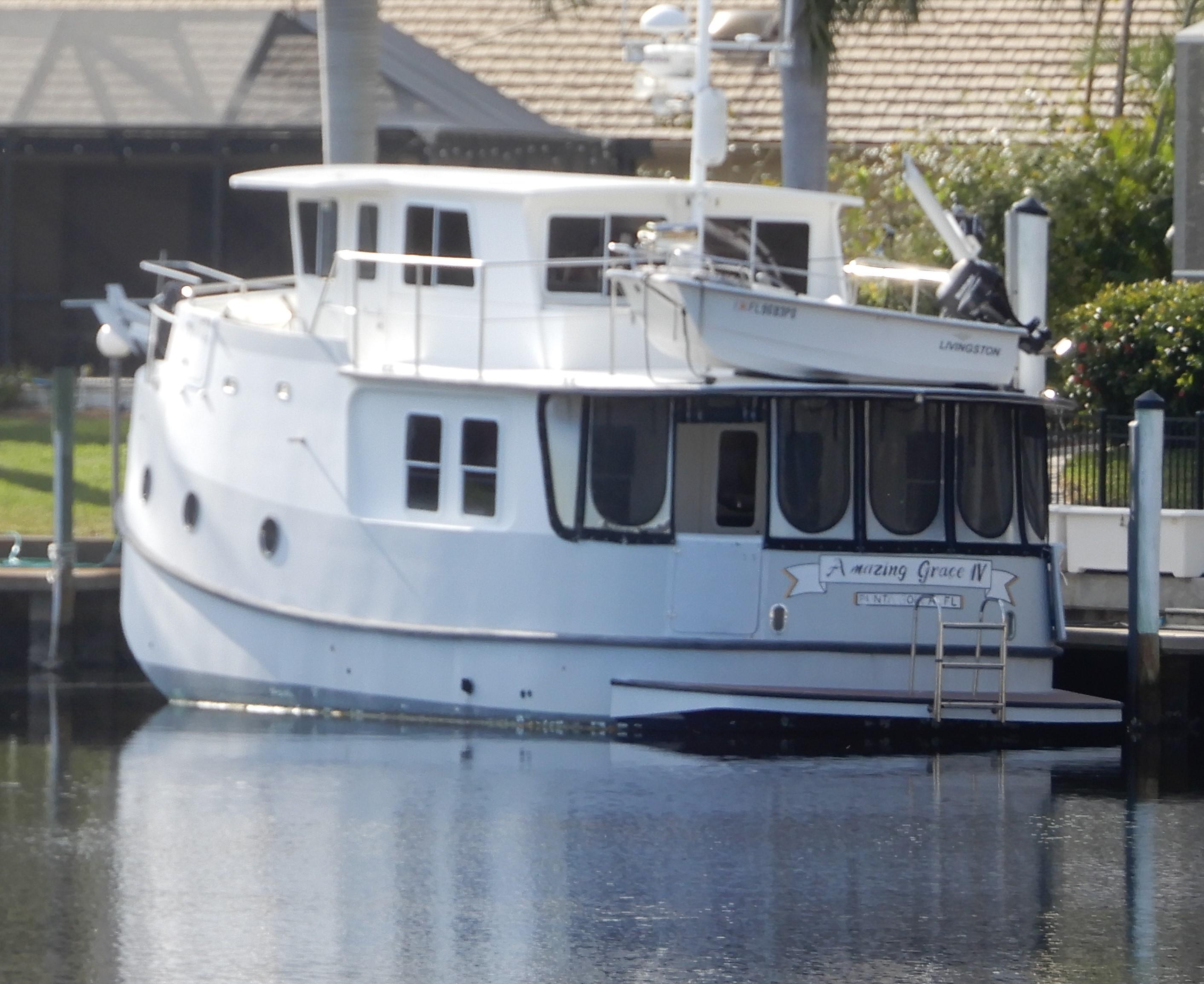 37 Great Harbour GH37 2000 "AMAZING GRACE" HMY Yachts