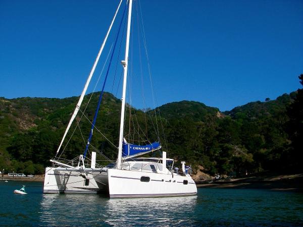 2001 Catana 472