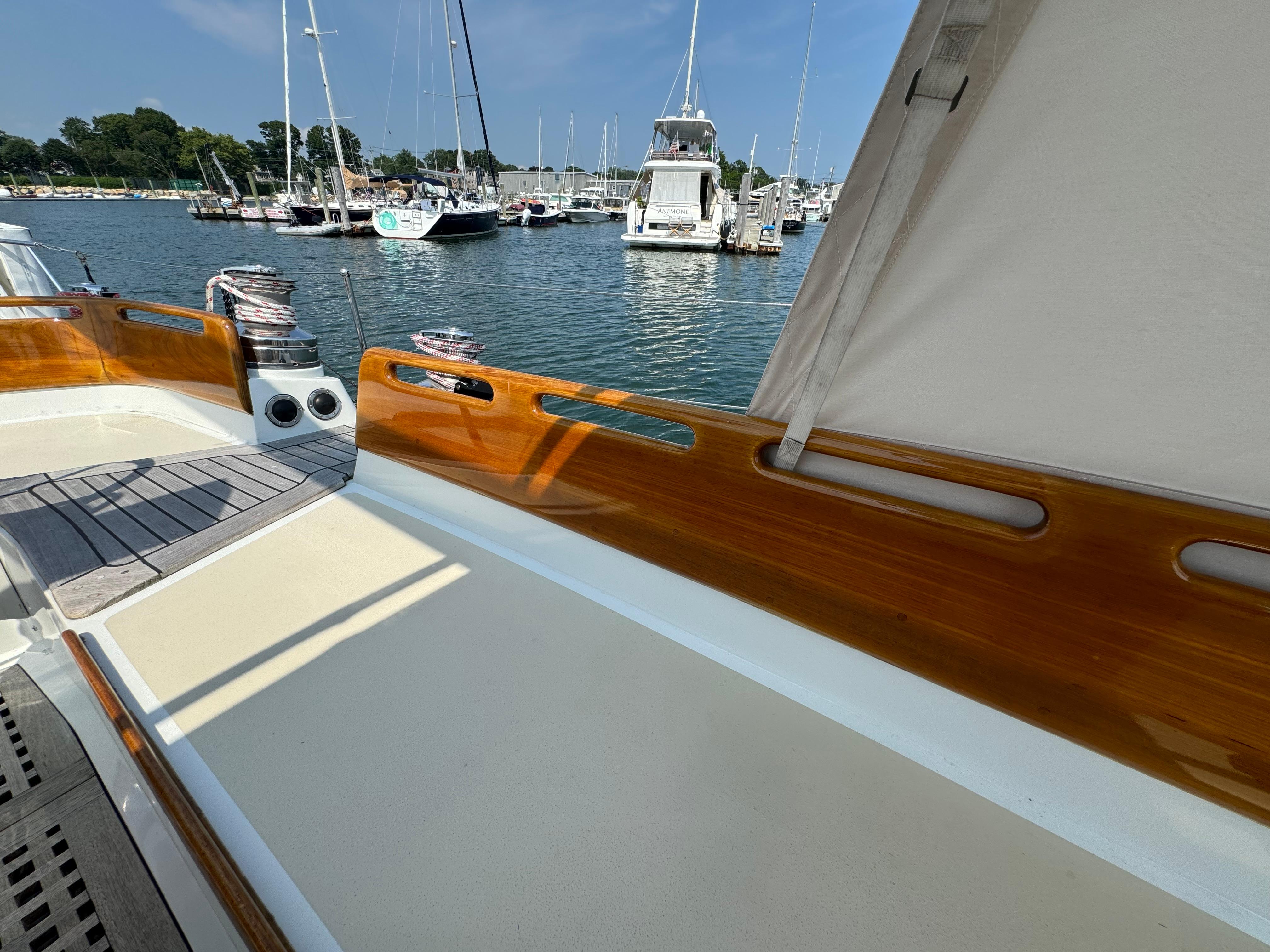 Newport RI Yacht Brokerage