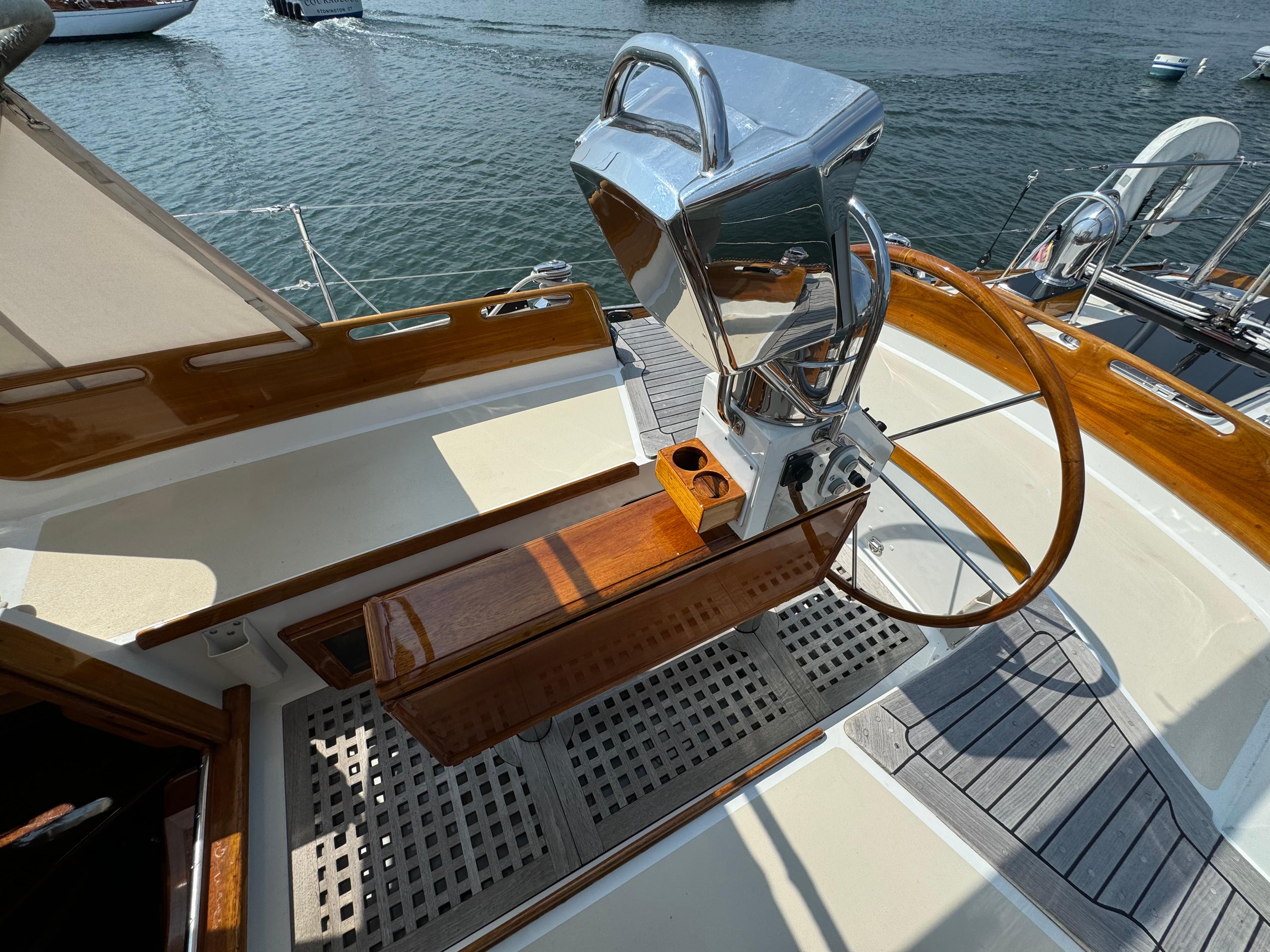 Newport RI Yacht Brokerage