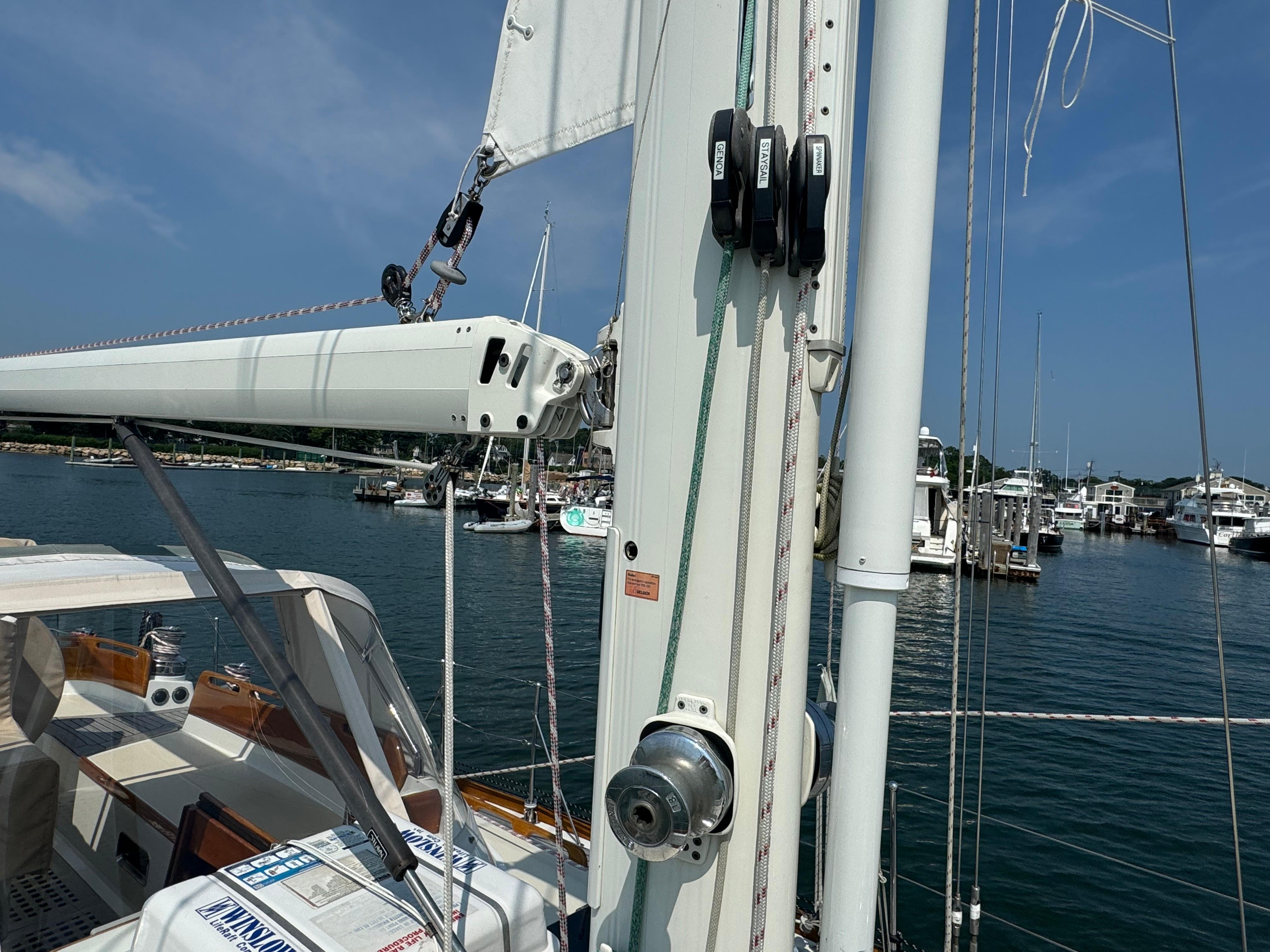 Newport RI Yacht Brokerage