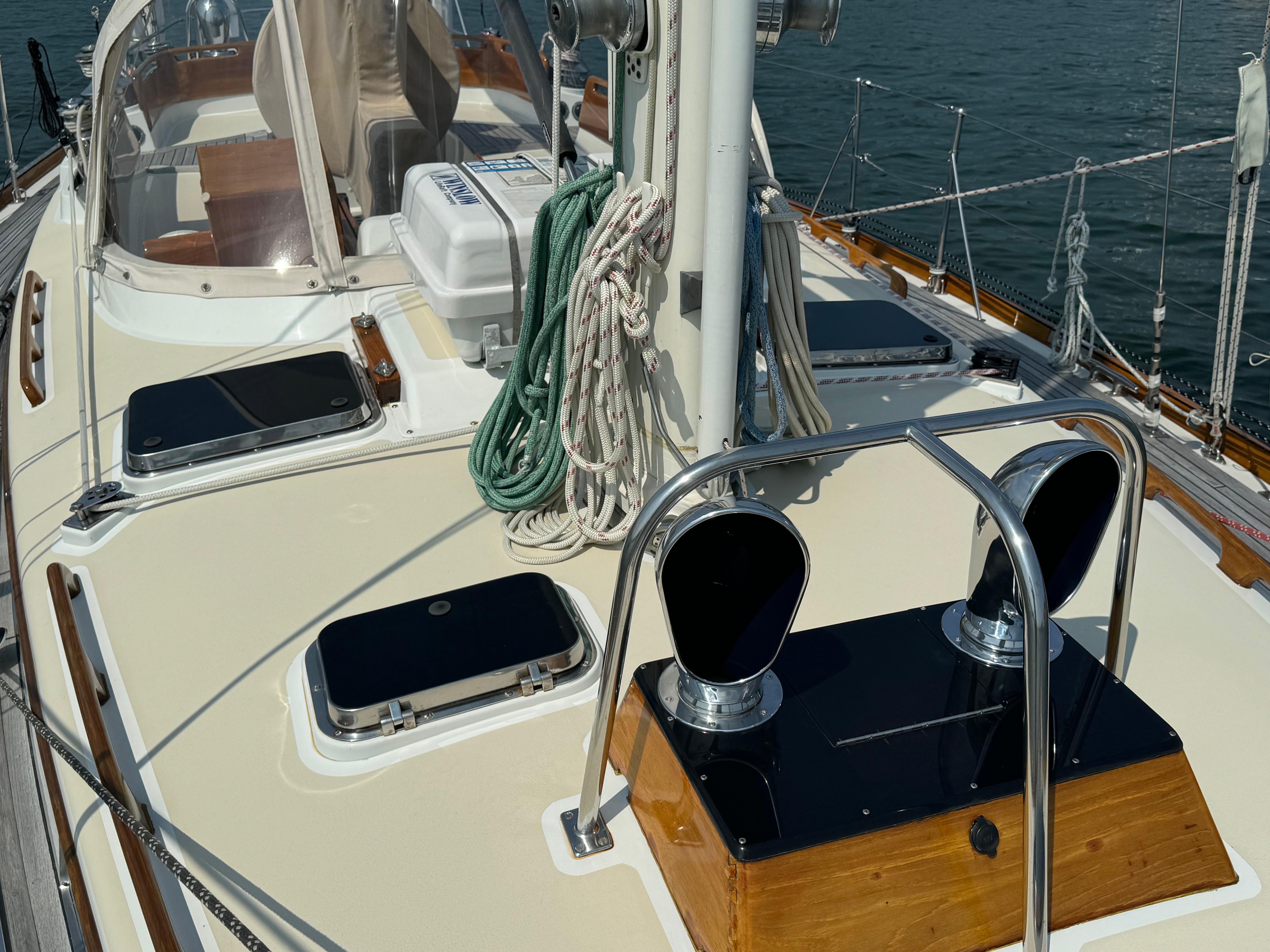 Newport RI Yacht Brokerage