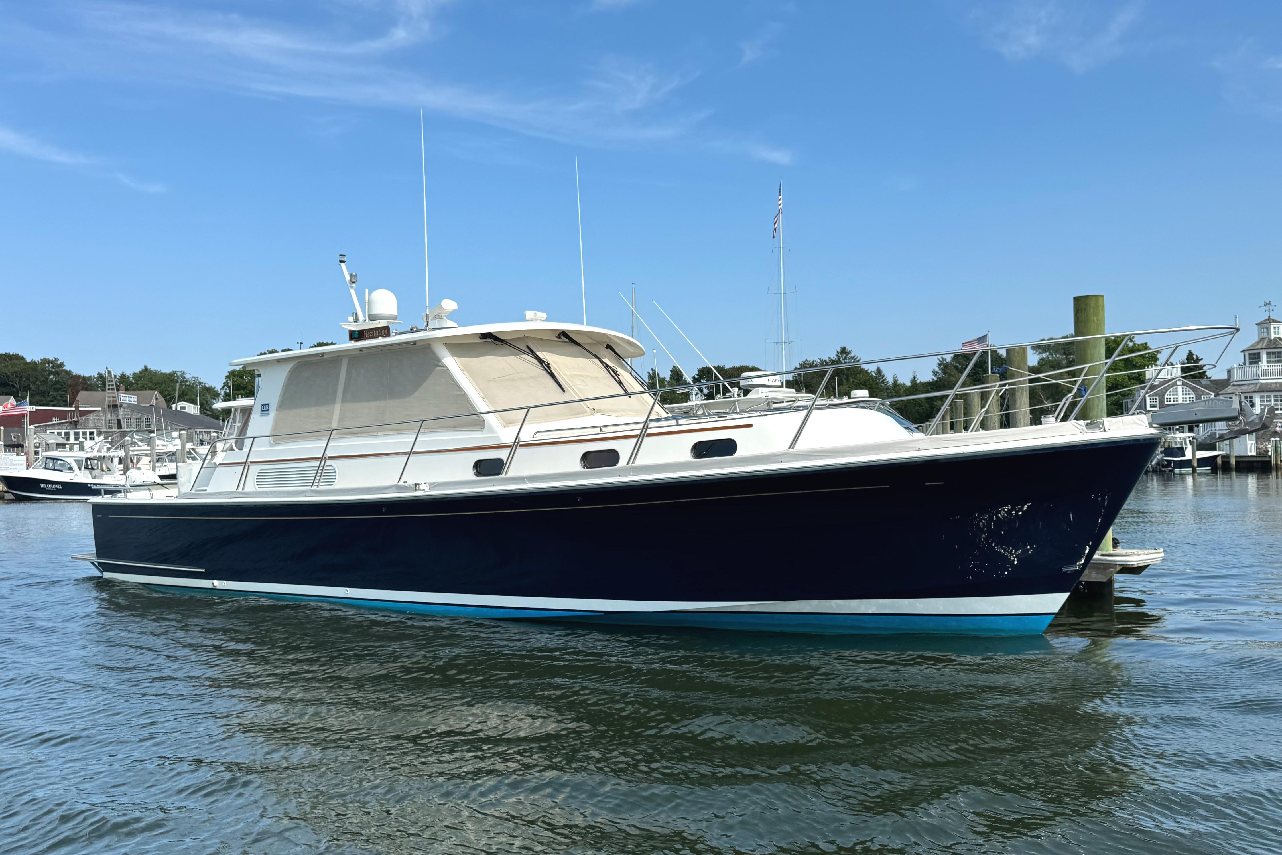 yacht-image