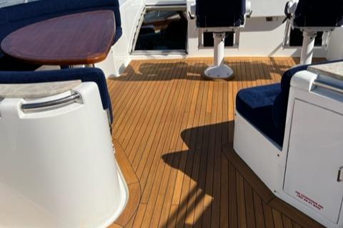 2002 Holland MOTOR YACHT #TBBH65001LLC inventory image at Sun Country Yachts, South Lake Union (Seattle) 2002 Holland MOTOR YACHT #TBBH65001LLC inventory image at Sun Country Yachts, South Lake Union (Seattle)
