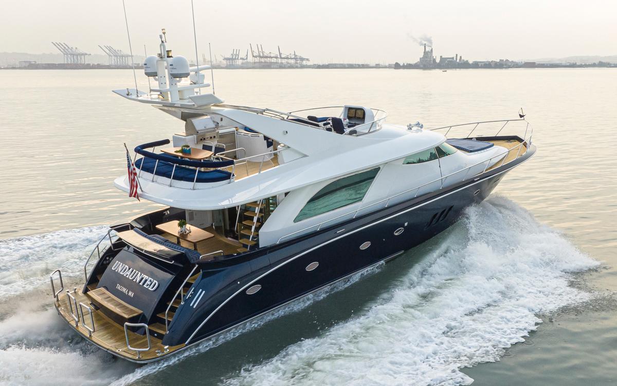 2002 Holland MOTOR YACHT #TBBH65001LLC inventory image at Sun Country Yachts, South Lake Union (Seattle) 2002 Holland MOTOR YACHT #TBBH65001LLC inventory image at Sun Country Yachts, South Lake Union (Seattle)