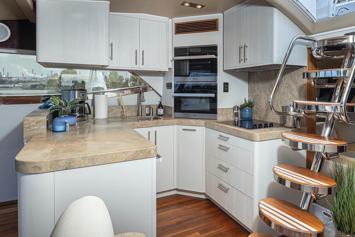 2002 Holland MOTOR YACHT #TBBH65001LLC inventory image at Sun Country Yachts, South Lake Union (Seattle) 2002 Holland MOTOR YACHT #TBBH65001LLC inventory image at Sun Country Yachts, South Lake Union (Seattle)
