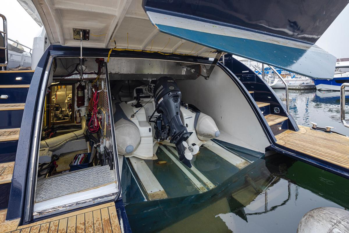2002 Holland MOTOR YACHT #TBBH65001LLC inventory image at Sun Country Yachts, South Lake Union (Seattle) 2002 Holland MOTOR YACHT #TBBH65001LLC inventory image at Sun Country Yachts, South Lake Union (Seattle)