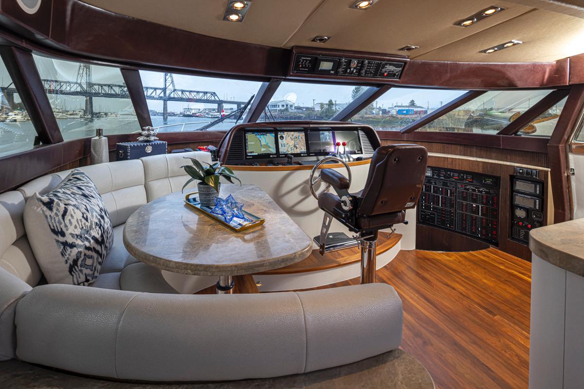 2002 Holland MOTOR YACHT #TBBH65001LLC inventory image at Sun Country Yachts, South Lake Union (Seattle) 2002 Holland MOTOR YACHT #TBBH65001LLC inventory image at Sun Country Yachts, South Lake Union (Seattle)