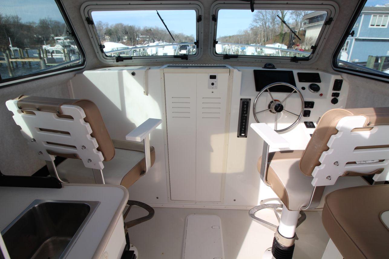 M 10546 CF Knot 10 Yacht Sales M 10546 CF Knot 10 Yacht Sales