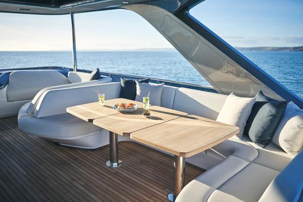 Princess Motor Yacht Sales - Used Princess Y72 - 1 Eighth Share