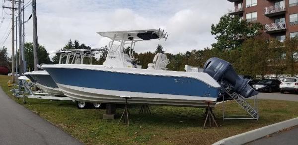 2021 Edgewater boat for sale, model of the boat is 245 CC & Image # 3 of 23