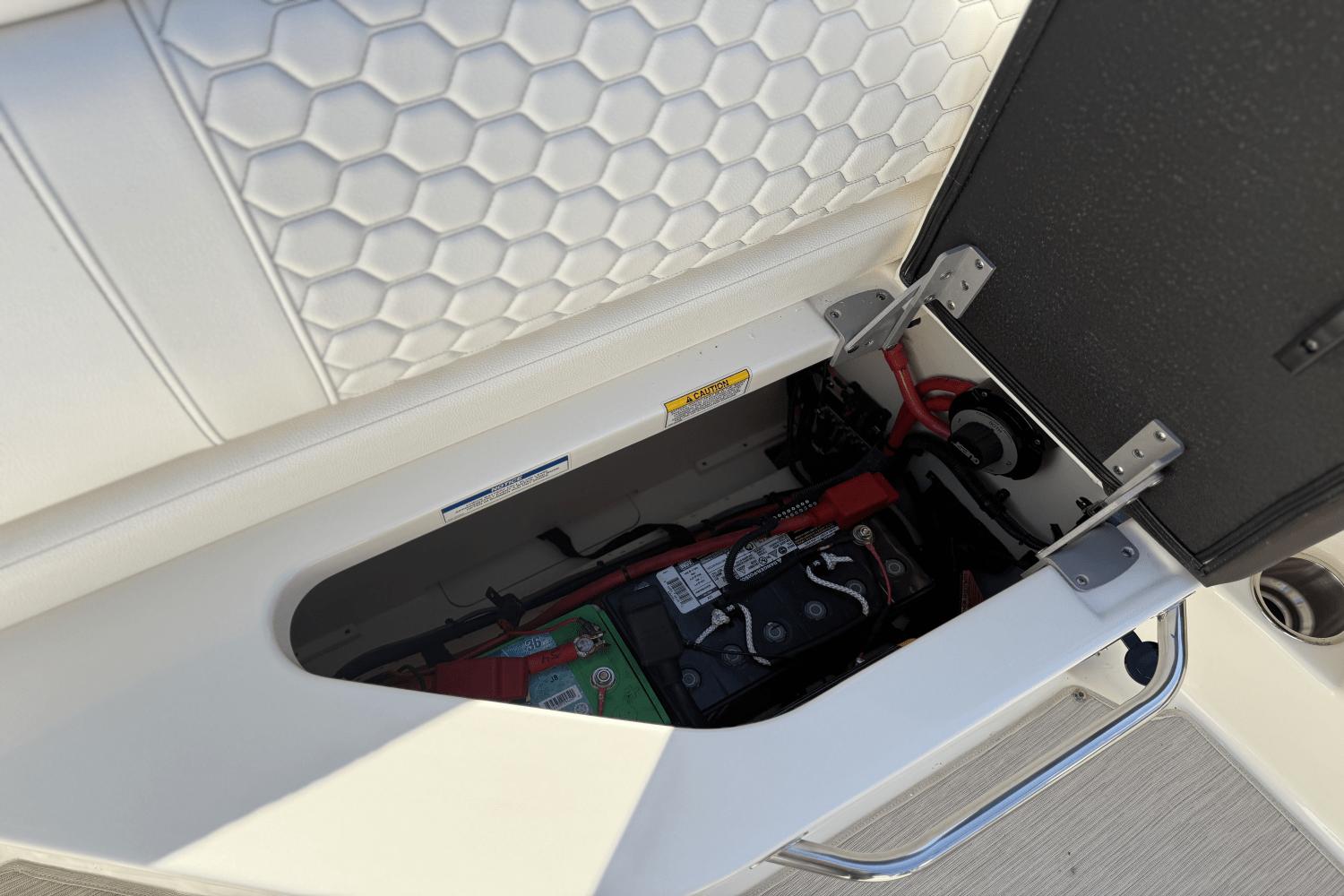2019-sea-ray-sdx-270-outboard-power-9768040-978375590-0-160520251844-0