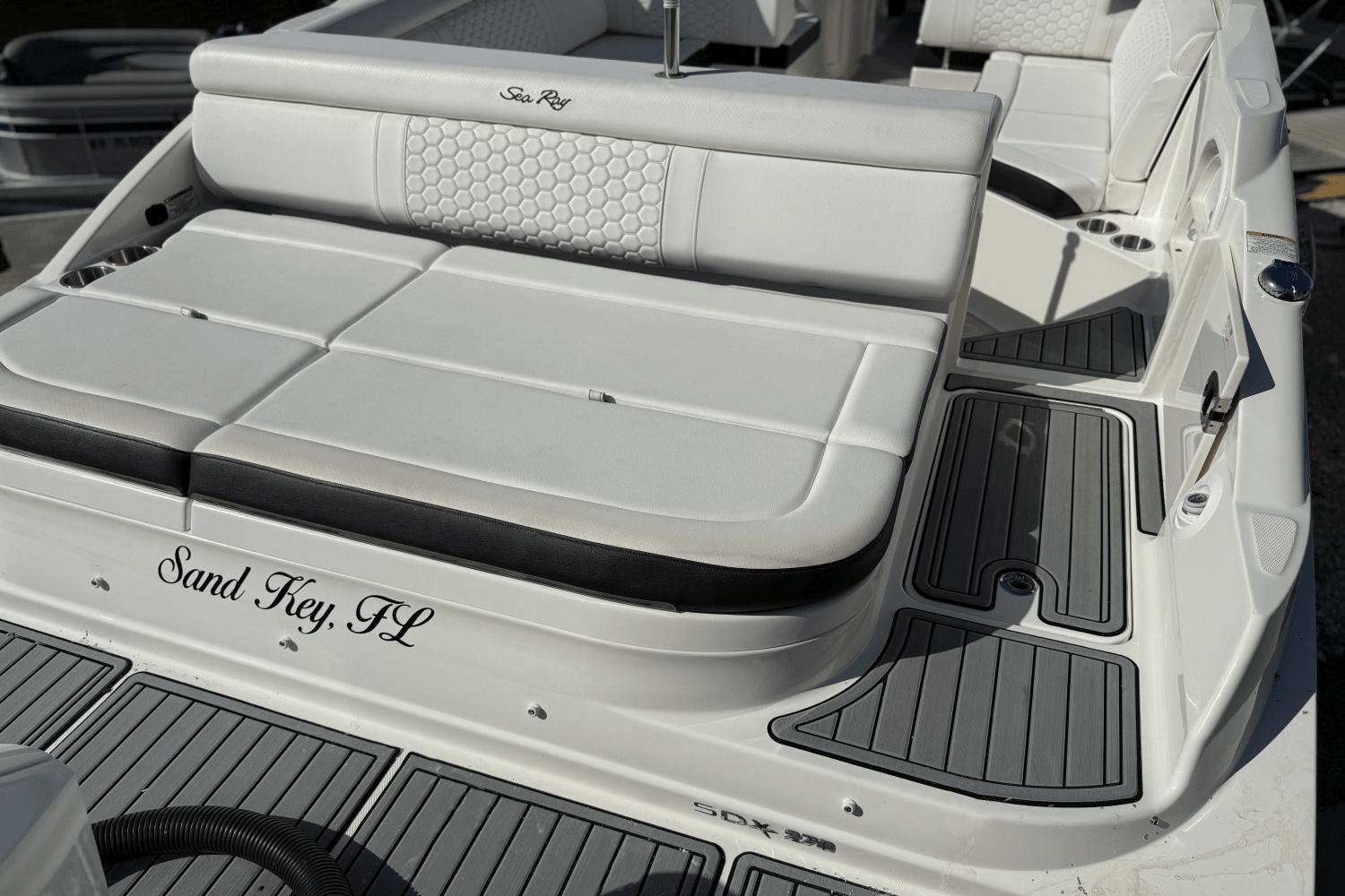 2019-sea-ray-sdx-270-outboard-power-9768040-978375607-0-160520251847-0