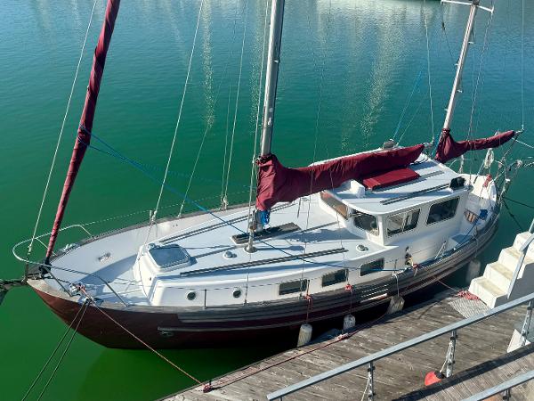 1985 Fisher 34 Pilothouse Ketch