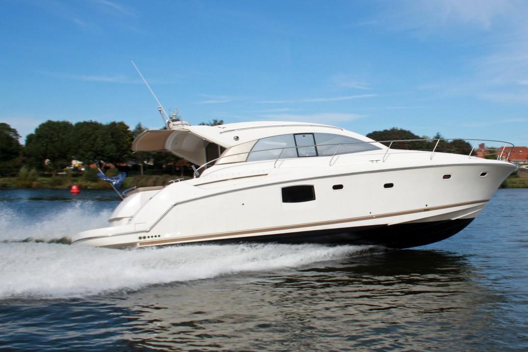 2008 Prestige 42S large 89