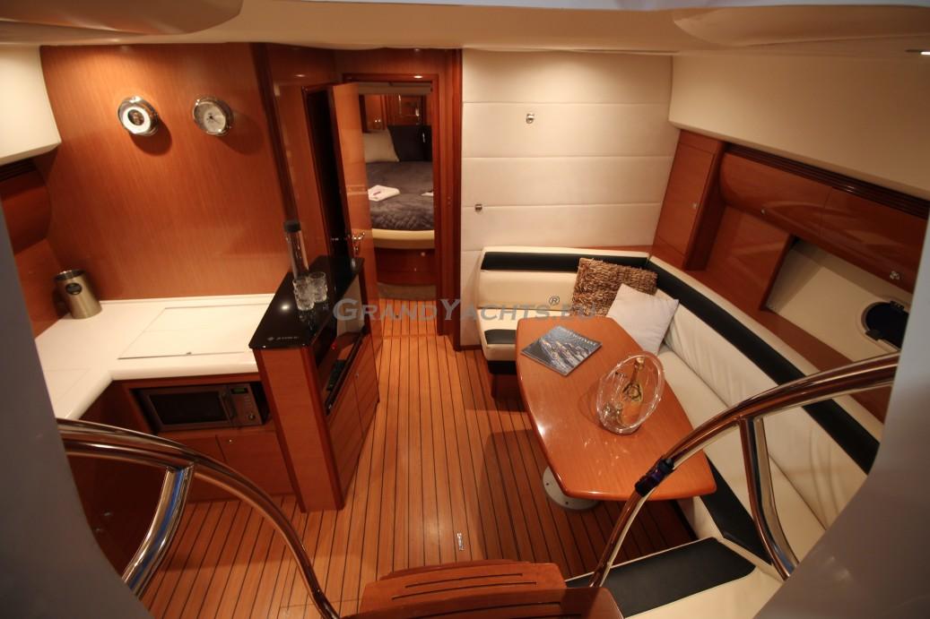 2008 Prestige 42S large 23