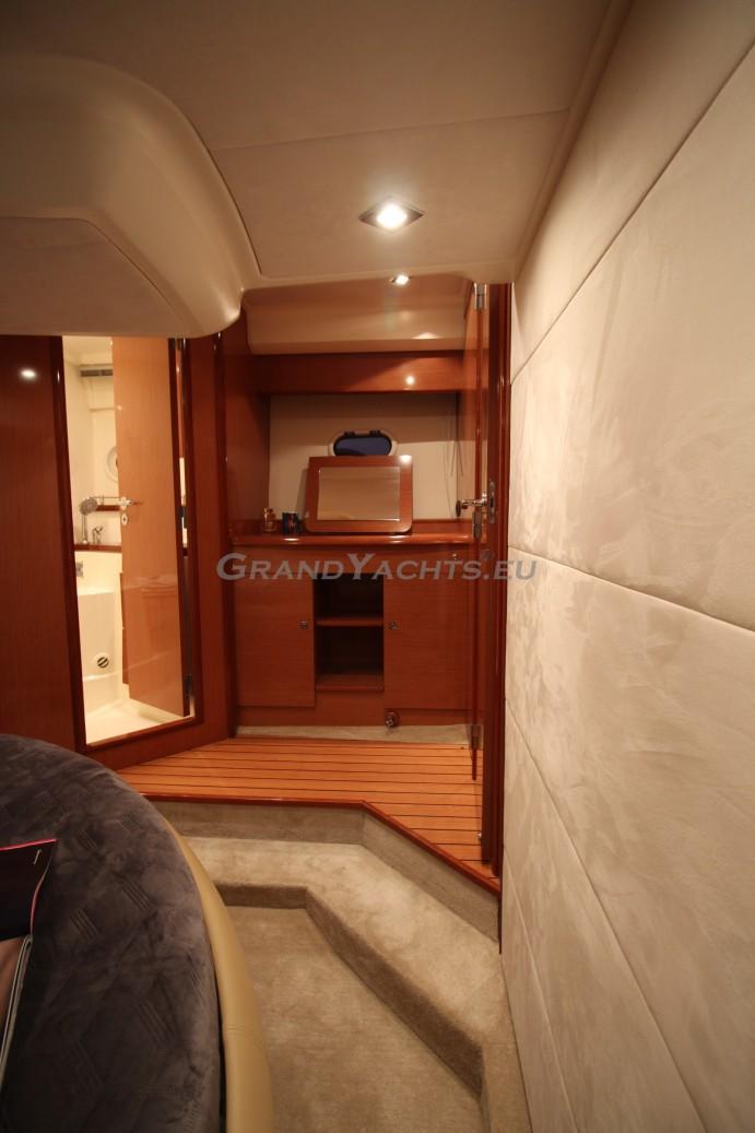 2008 Prestige 42S large 40