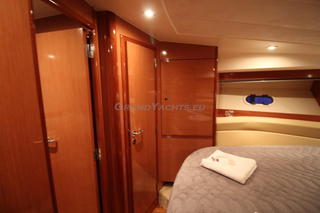 2008 Prestige 42S large 53